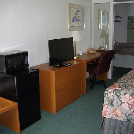Macomb Inn Cameră foto